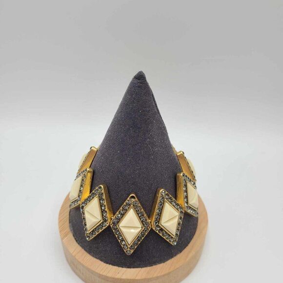 J Crew Off White Resin Black Crystal Diamond Stretch Bracelet - Picture 6 of 7